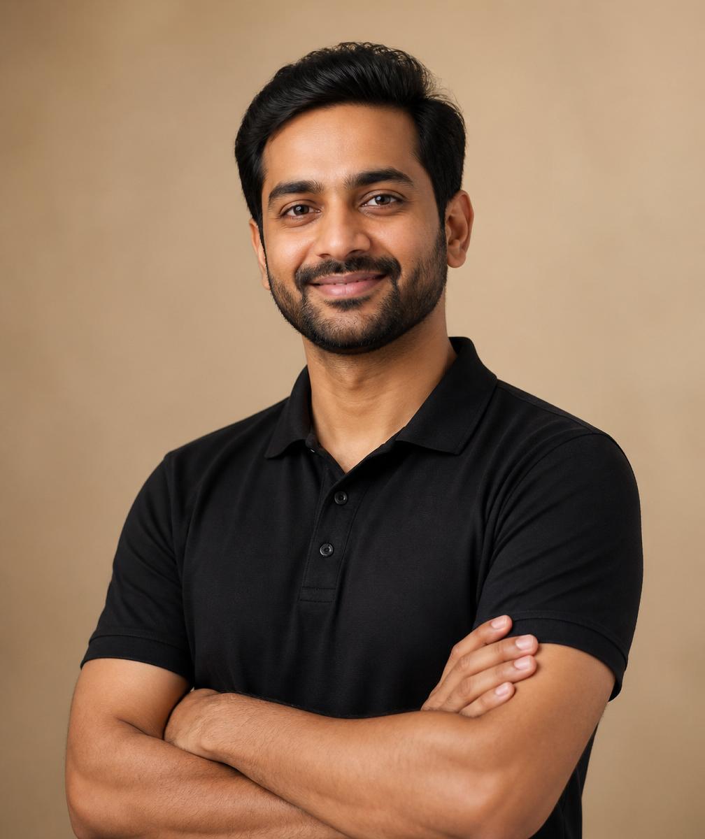 Dr. Vineet Mutneja, Founder